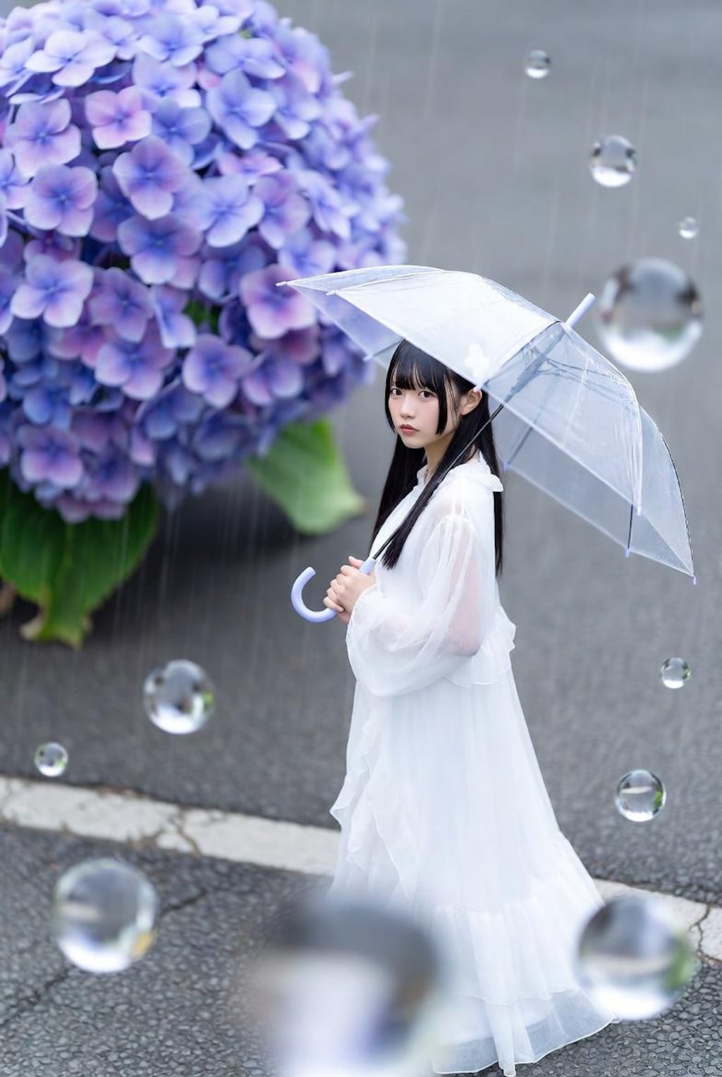 雨の日のポラ子