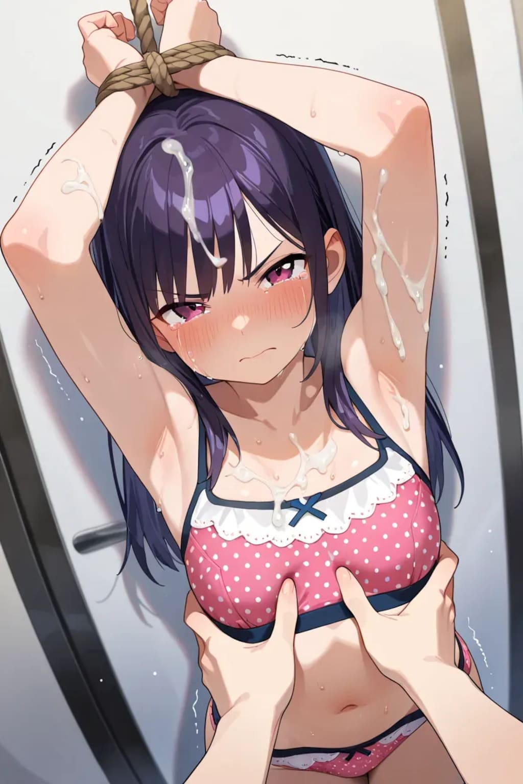 身動きとれないクラスメイトで遊ぶ