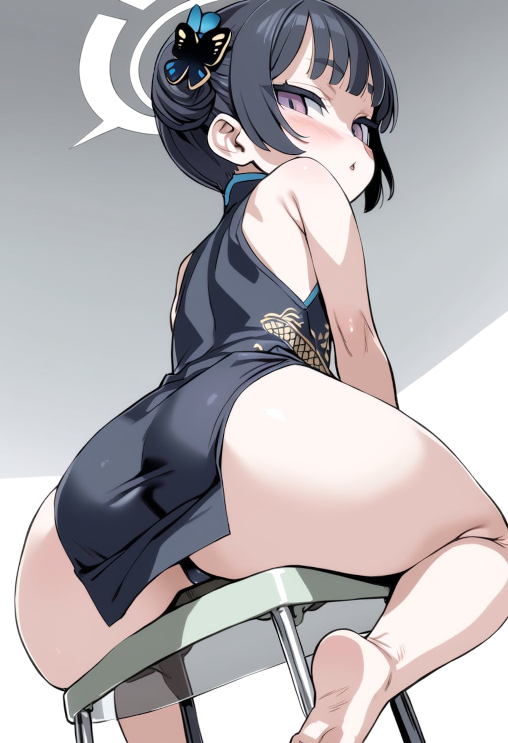 お座りください