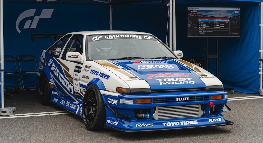 トーヨータイヤAE86のドリ車