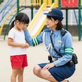 婦警さんの一日　集団登校見守りと迷子さん対応 5枚目