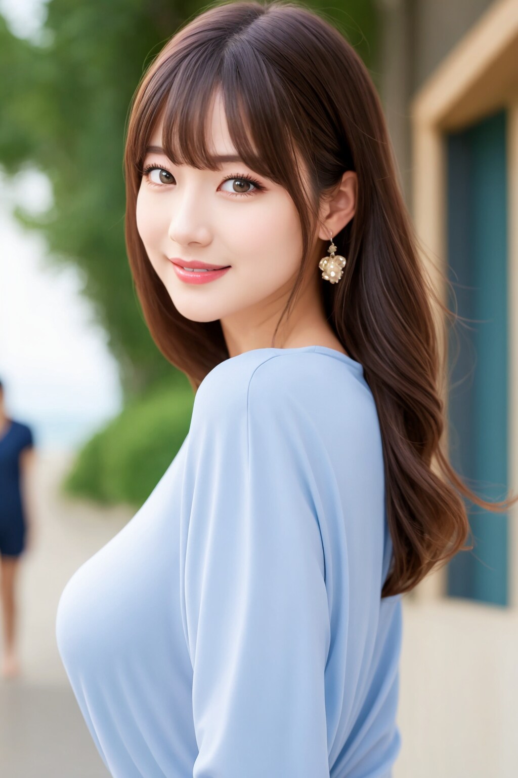 涼しげな美女