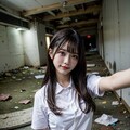 廃墟で自撮り 5枚目