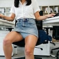パンチラ上司 3枚目