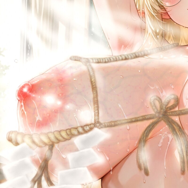 乳神様（オッパイ注連縄）