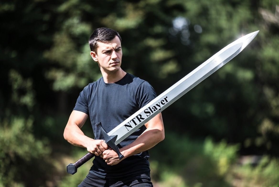 フリー素材　NTR Slayer | の人気AIイラスト・グラビア