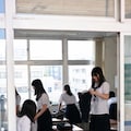望遠レンズで教室を… (1) 6枚目
