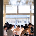 望遠レンズで教室を… (1) 8枚目