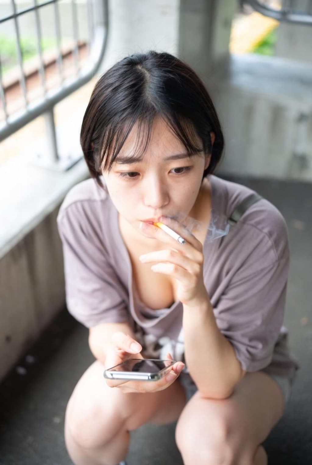 チクチラ喫煙