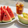 デザートの西瓜とメロンとレモンティのセット 4枚目
