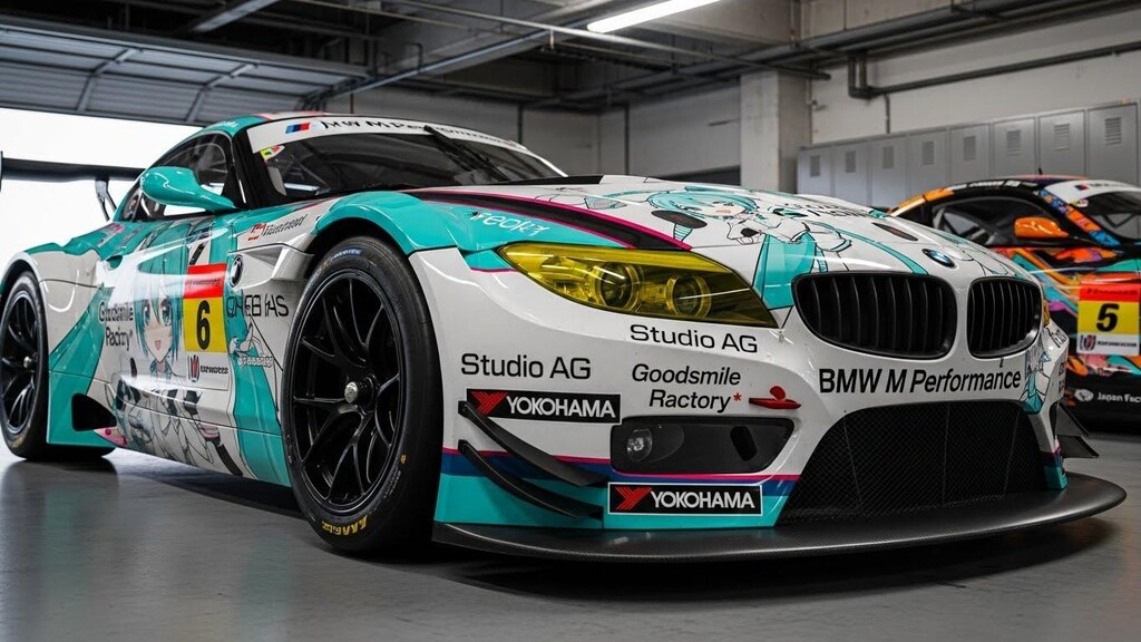 BMWZ4初音ミク痛車レーシングカー