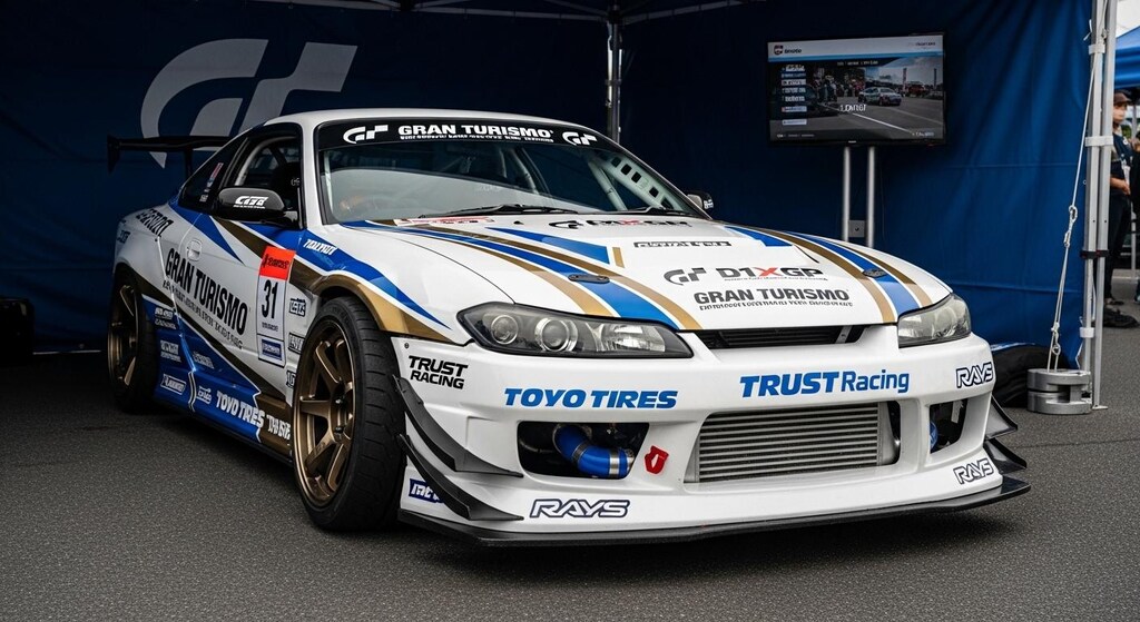トーヨータイヤS15のドリ車