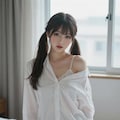 白シャツ越しの朝 9枚目