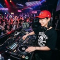 クラブのDJ 2枚目
