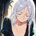 銀髪の女性 2枚目