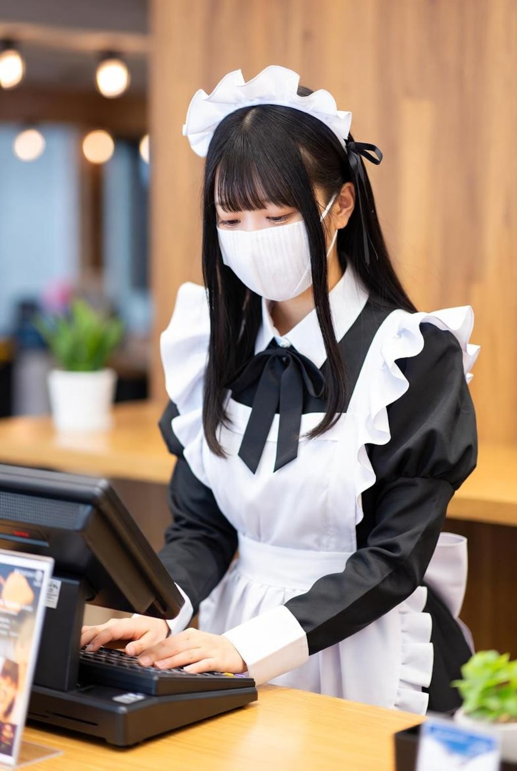 マスクでも美人