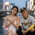 悔しさのあまり、来年の日本一に向けて気合を入れる阪神タイガースファン 4枚目
