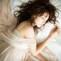 wavy hair up 4枚目