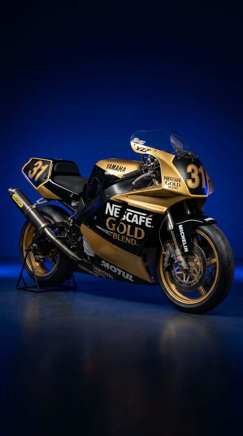 YAMAHA