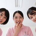 ナースに見つめられて出ちゃう 2枚目