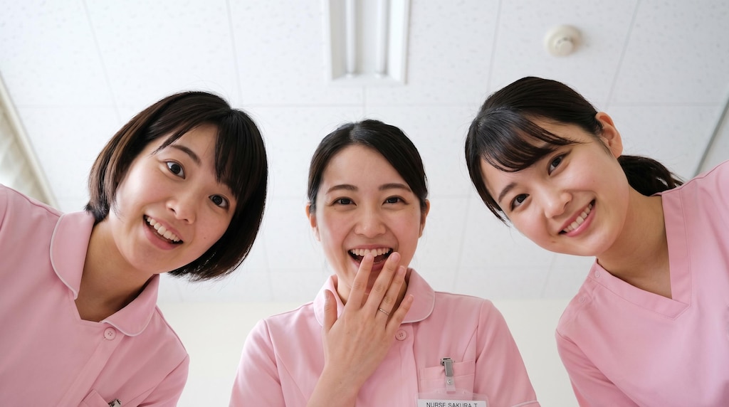 ナースに見つめられて出ちゃう