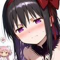 悪魔ほむらをなだめるアルティメットまどか 2枚目