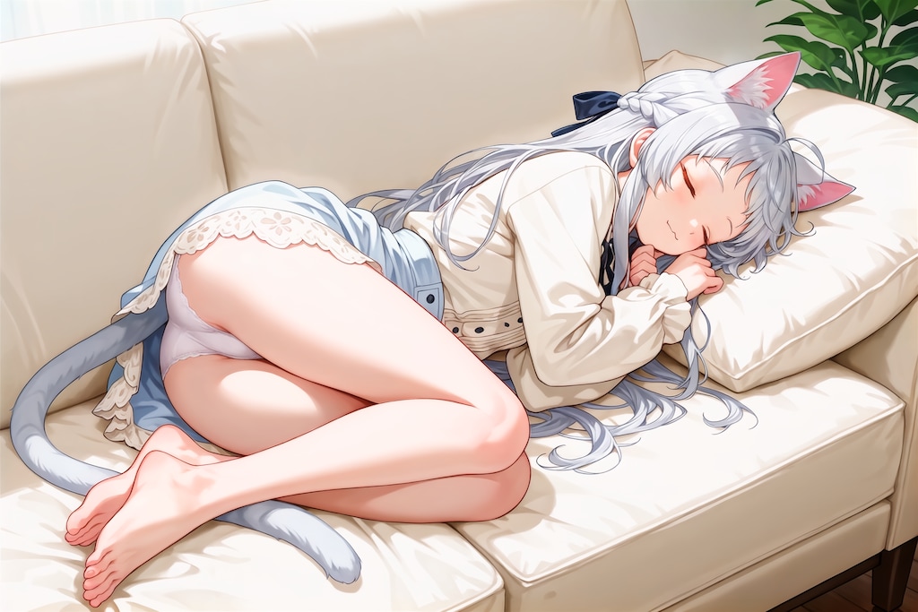 ソファーで丸くなる