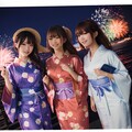 煌めく夏の美人が浴衣姿で花火を楽しむ 5枚目