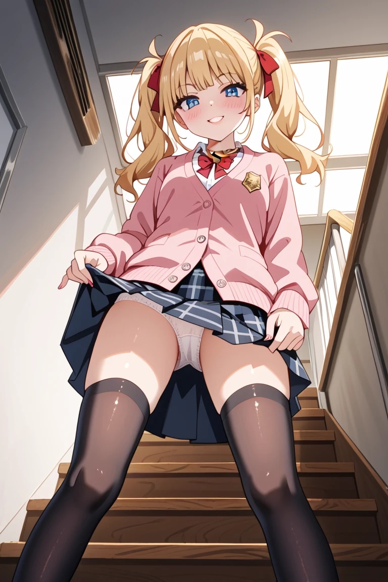 「見ないでってば…！」金髪ツインテJKの階段パンチラ❤️😳