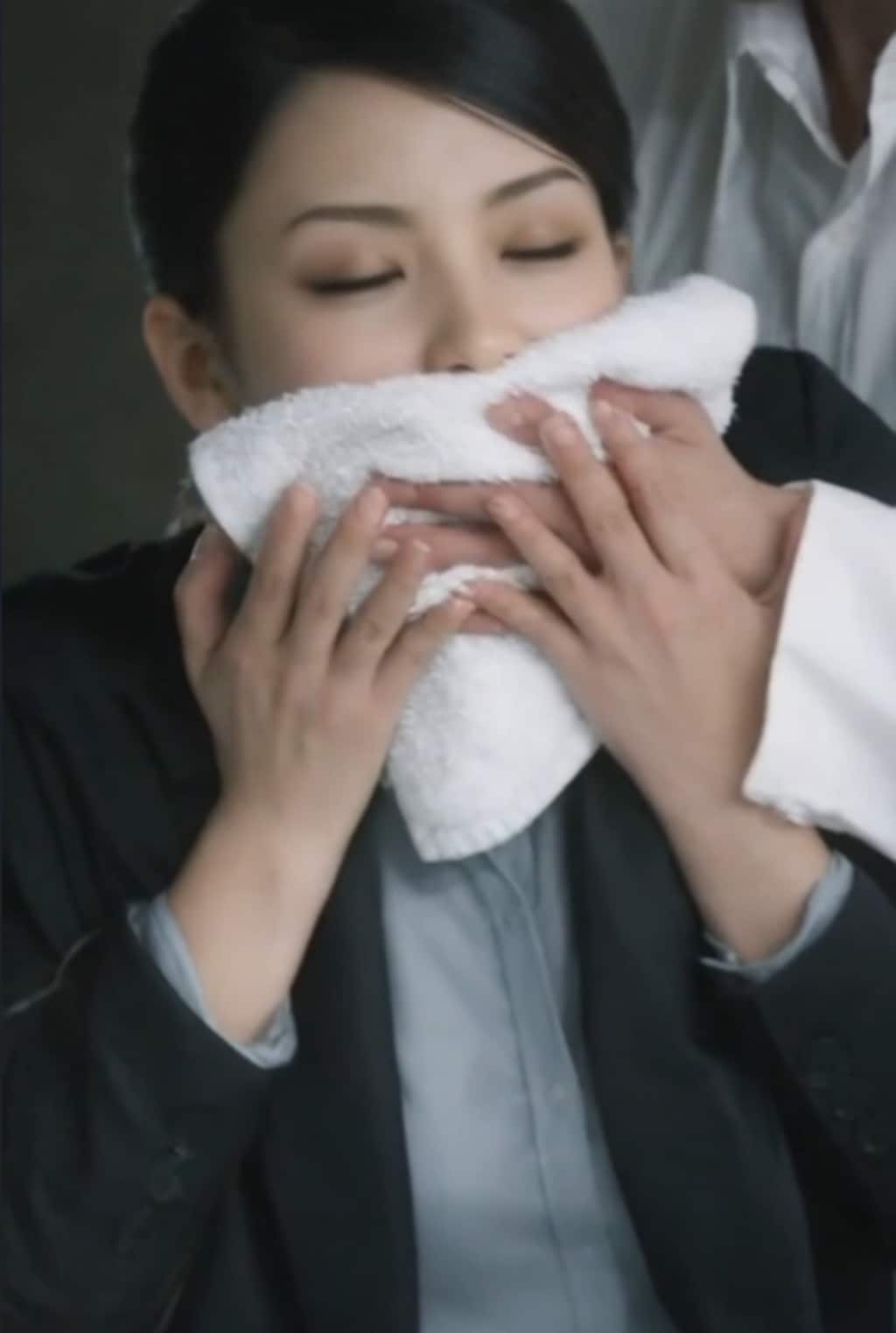 狭山 薫
