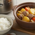 摩訶不思議食堂の肉じゃが定食炊飯器付き 3枚目