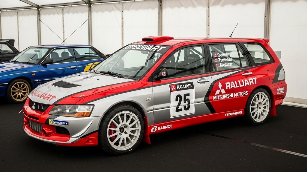 ランサーエボリューションワゴンラリーカー