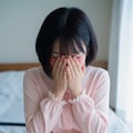 パジャマの下の秘密 2枚目
