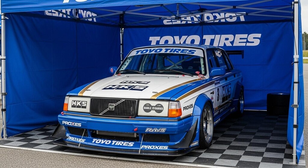 トーヨータイヤボルボ240レーシングカー