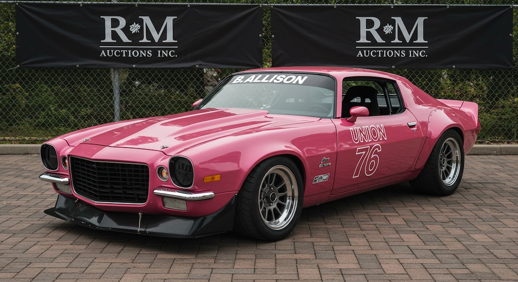 ピンクカマロレーシングカー