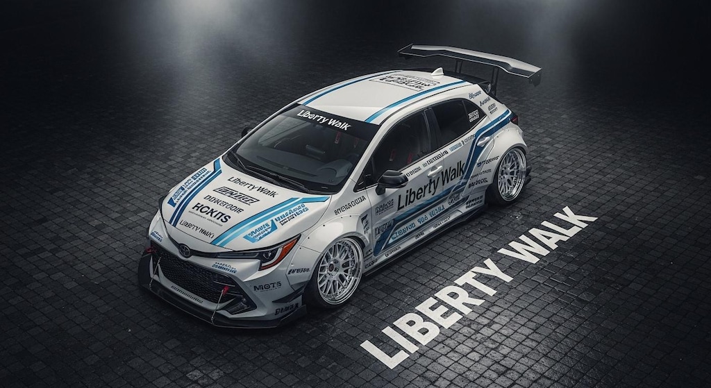 リバティーウォークGRカローラ