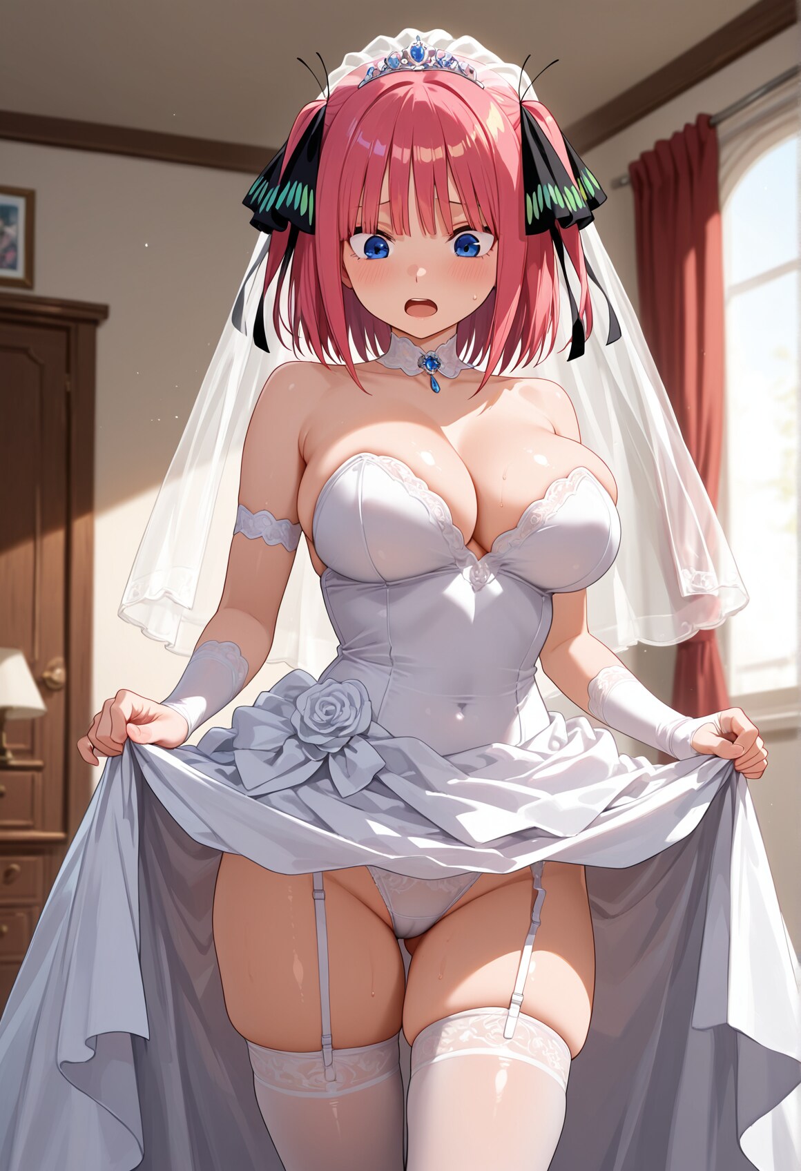 【中野二乃】ガーター付きニーハイ　パンチラ　花嫁姿