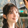 「びしょ濡れの美女に雨の日に傘を貸すサラリーマン　ほれてまうやろー」 5枚目