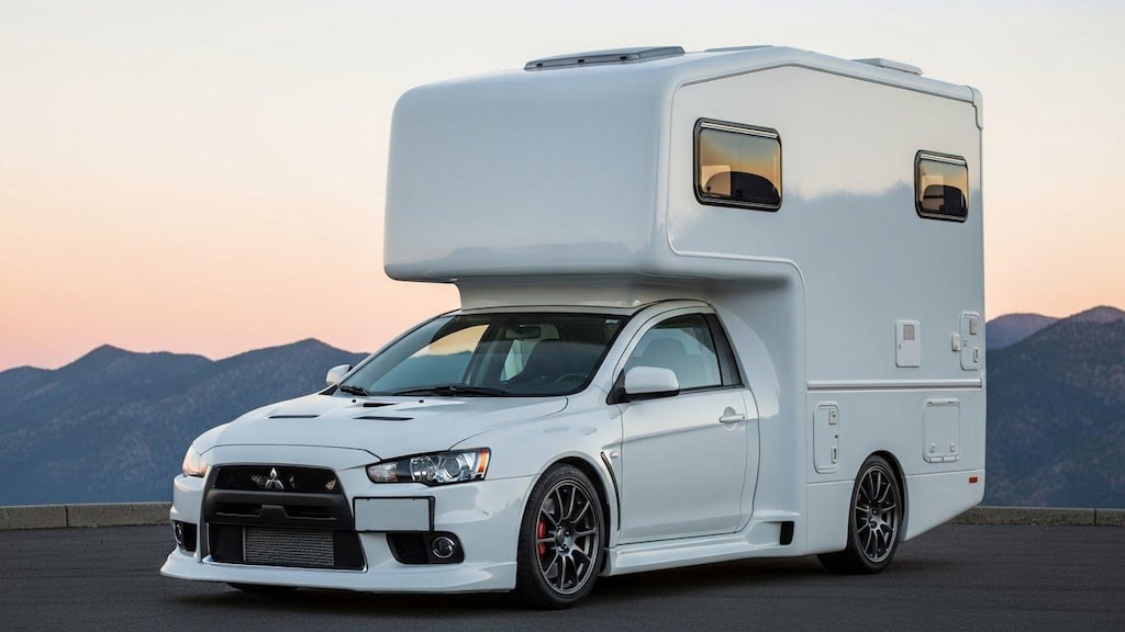 ランサーエボリューションキャンピングカー