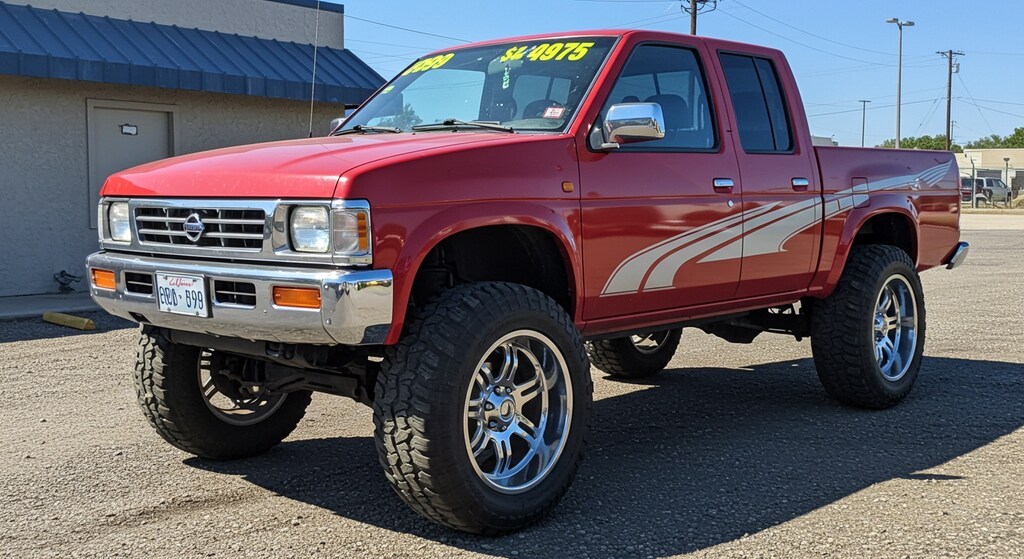 ダットサントラック