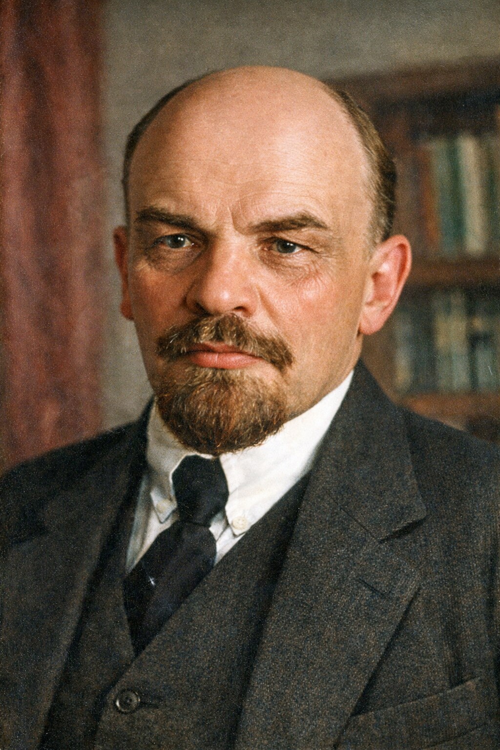 男装のレーニン | の人気AIイラスト・グラビア