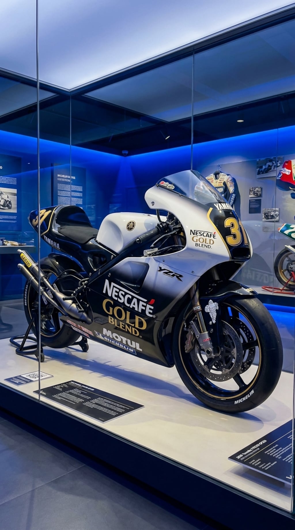 YAMAHA