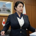 胸に大きな希望を秘めた女性大臣 6枚目