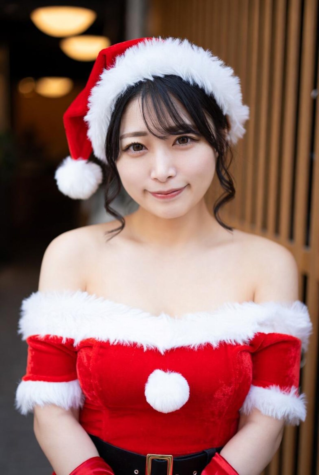 サンタコスの女の子