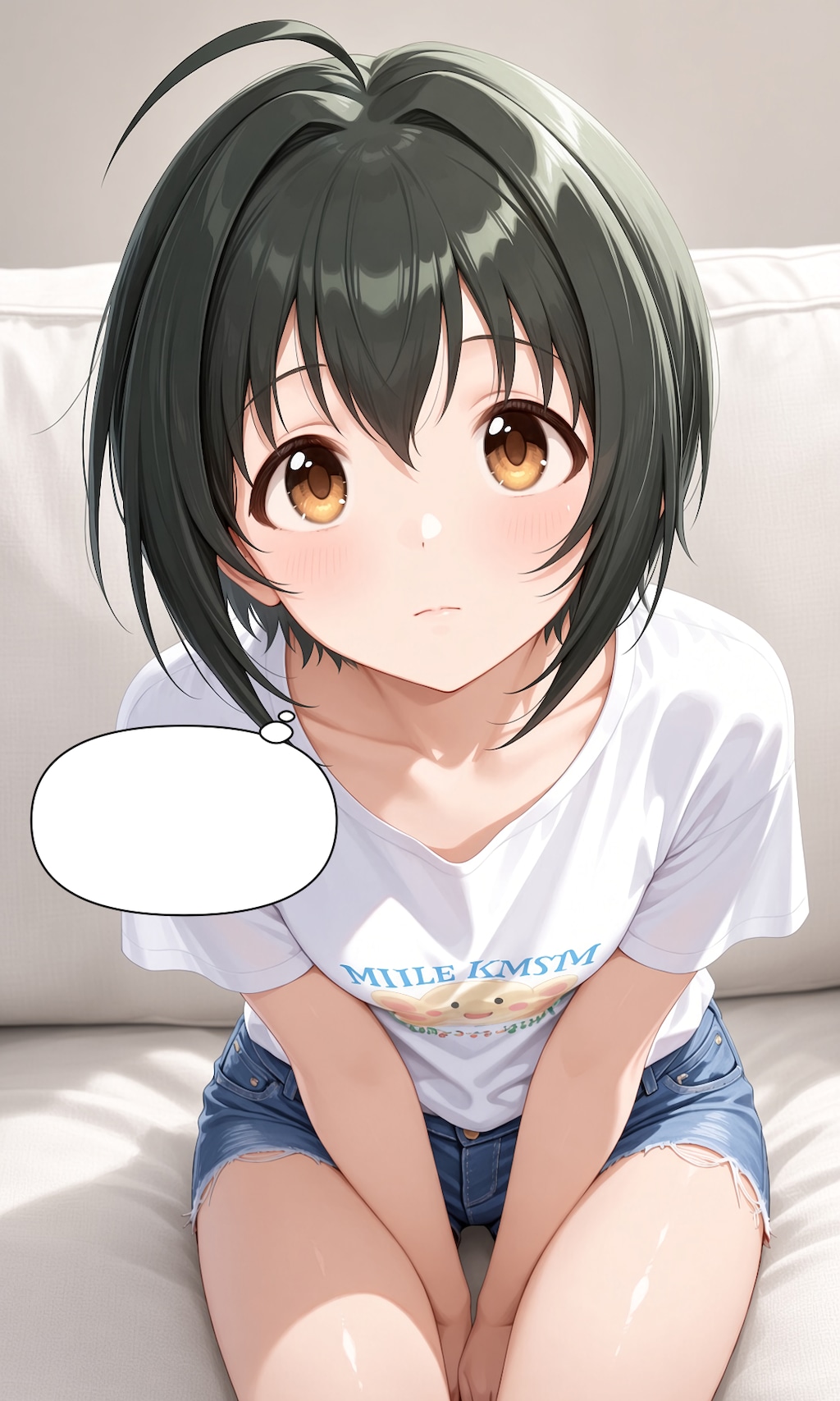 アイスを咥えてぼけーっとしている美穂