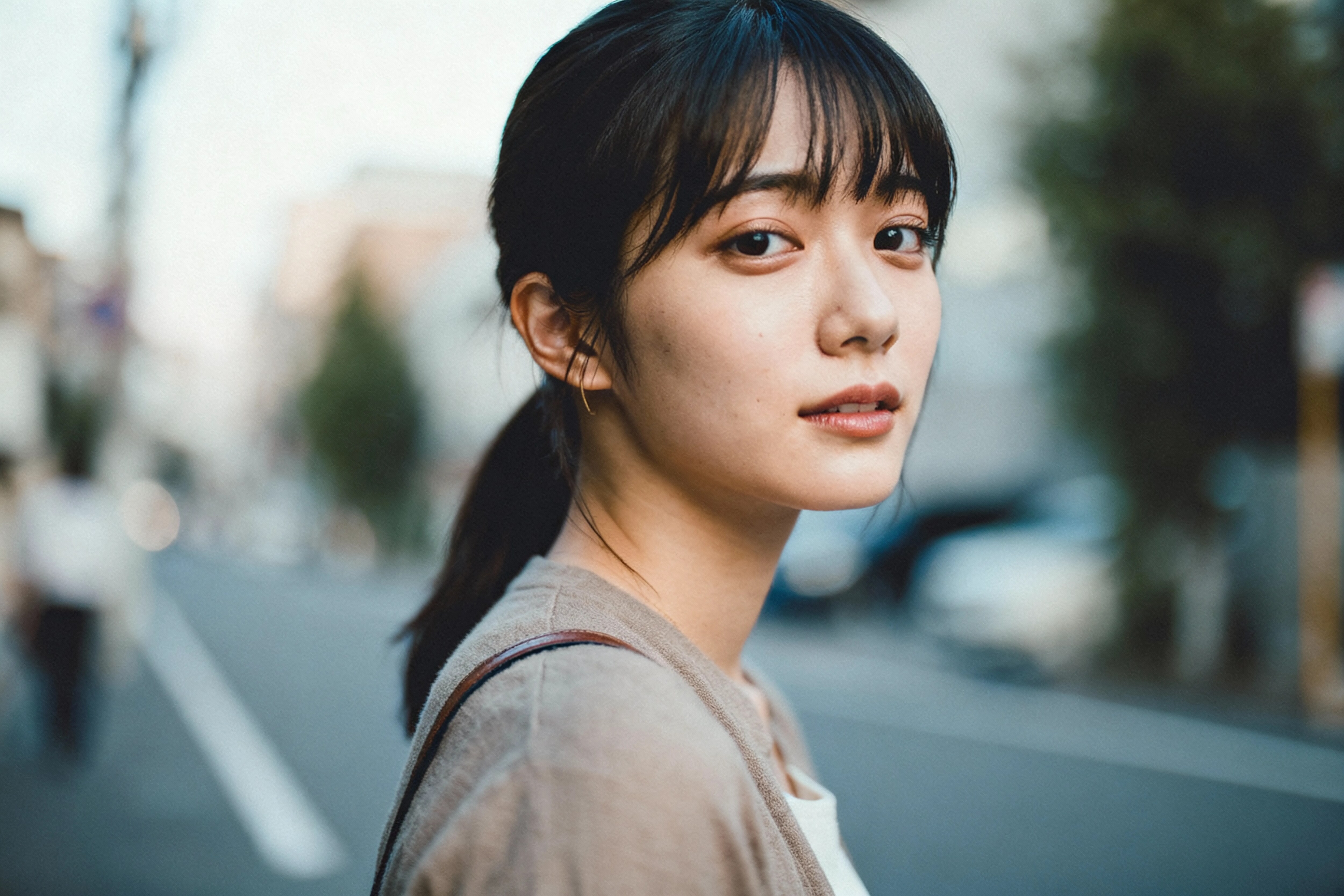 Candid Look | の人気AIイラスト・グラビア