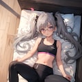 スポーツウェアの眼鏡っ娘 2枚目