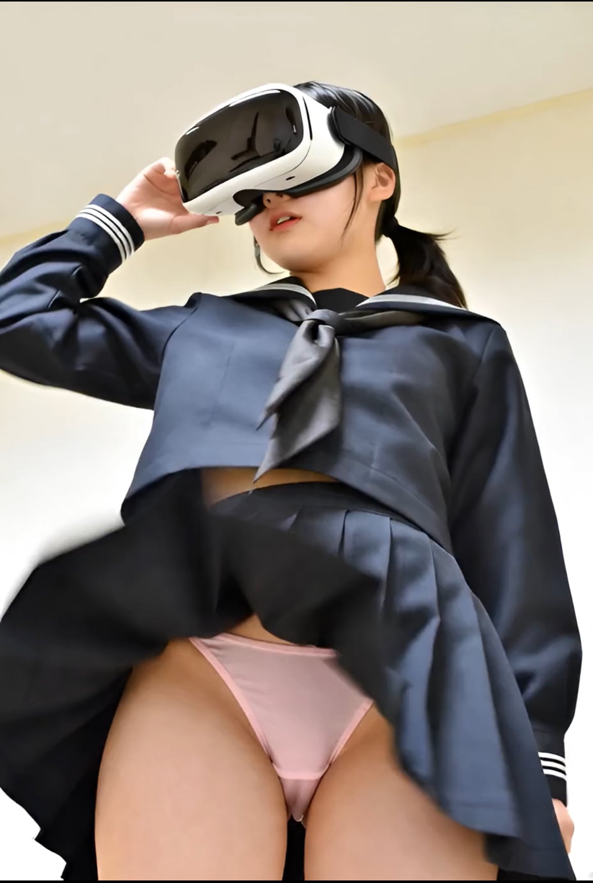 VRを楽しむ女の子