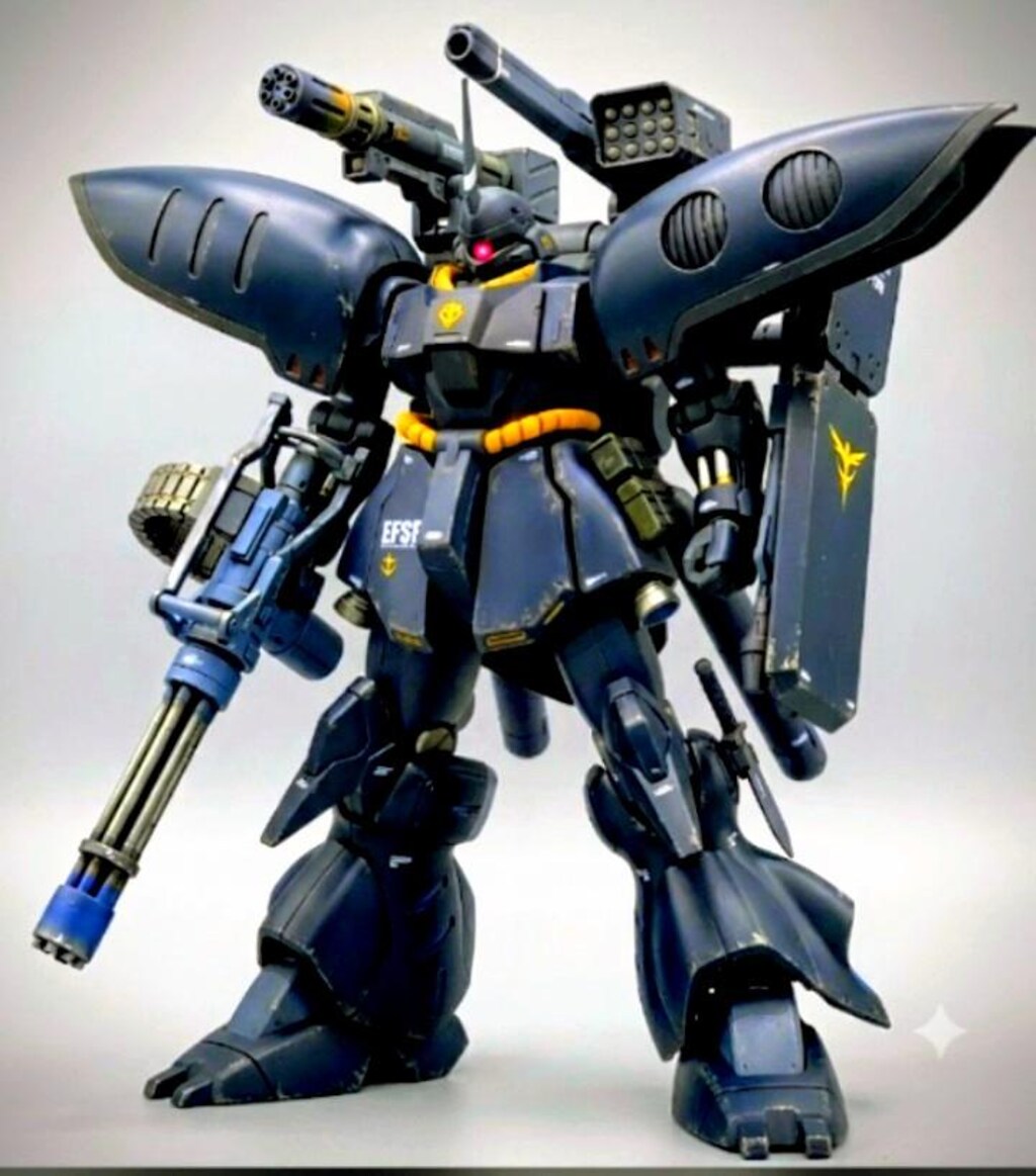 連邦とジオンの怨念融合試作機、　　　　　　　　　　　　　　　　👁蒼眼のヘカトンケイル。
