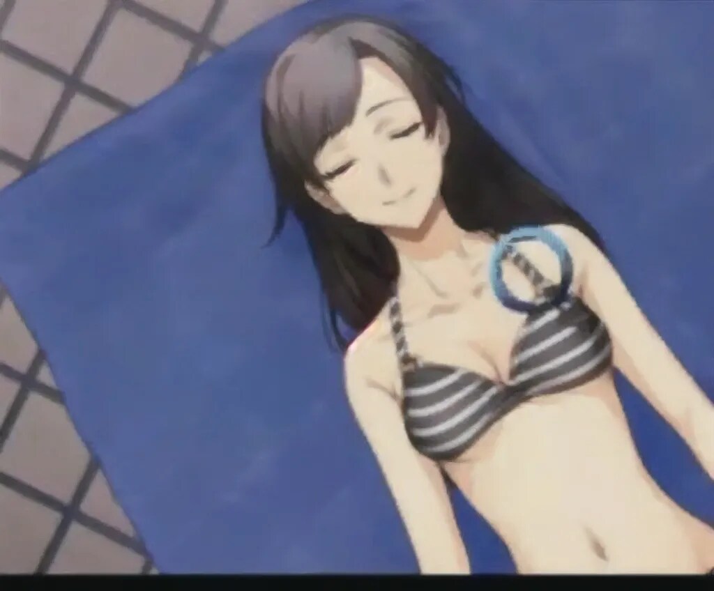水着女性